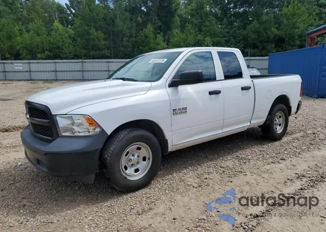 2018 Ram 1500 St z USA, uszkodzony, nr VIN 1C6RR6FG3JS325727